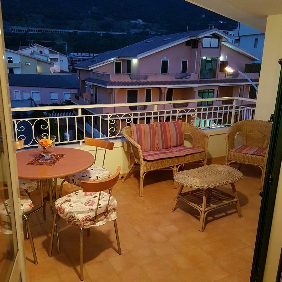 Appartamento Marinella بيتسو المظهر الخارجي الصورة